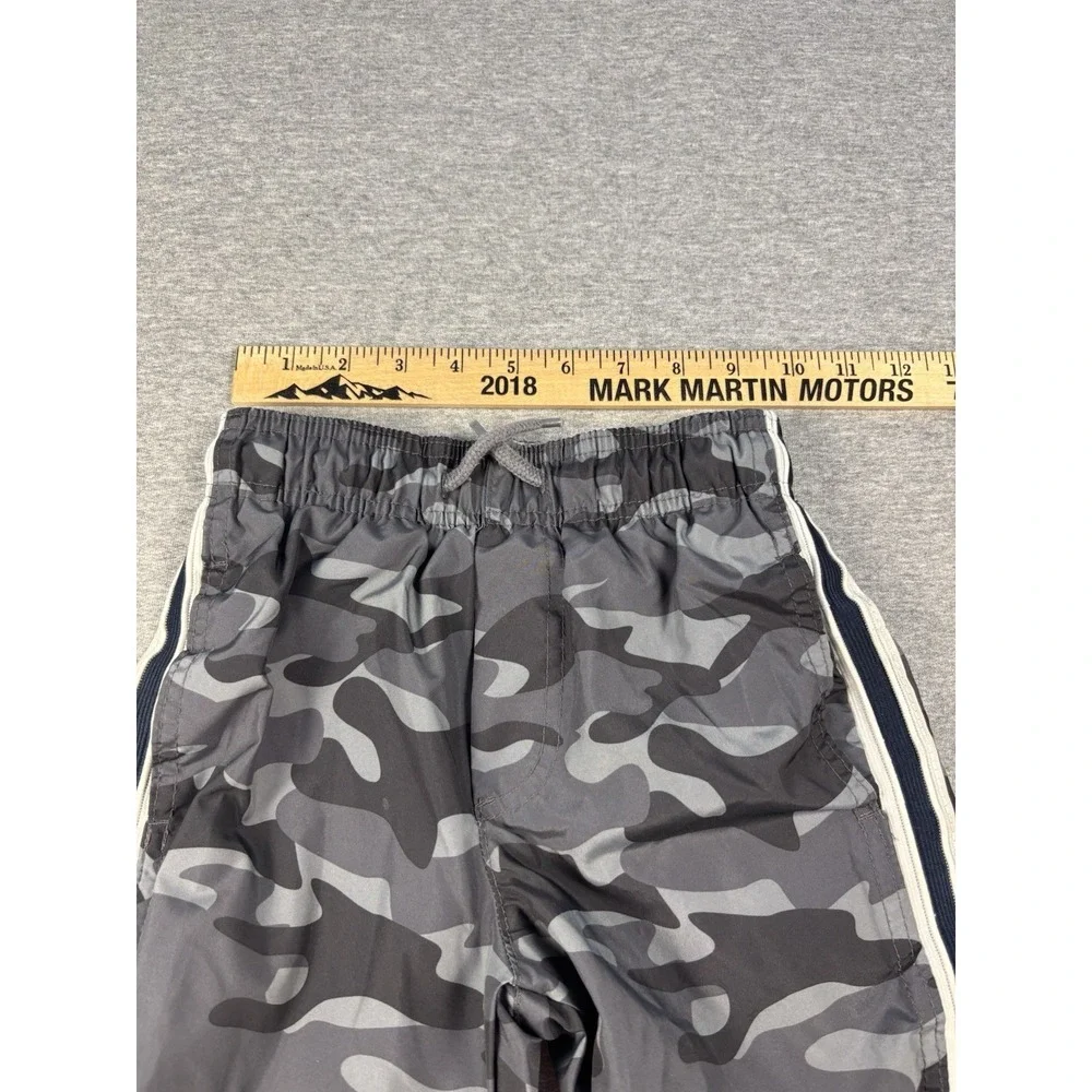 OshKosh B'Gosh Boys Track Pants Grey Camo Boys 6/6A Side Stripes Bottoms Zip